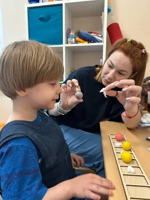 Занятие с логопедом при задержке речи